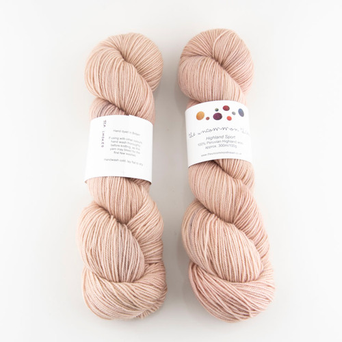 The Uncommon Thread, Highland Sport // Tea Smoked at The Loopy Ewe