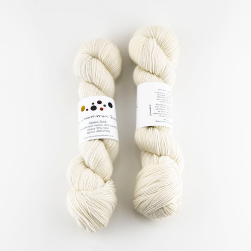 The Uncommon Thread, Alpaca Sock // Dunes at The Loopy Ewe