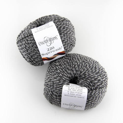 Cascade, 220 Superwash //401 Charcoal Marl at  The Loopy Ewe Cascade, 220 Superwash //401 Charcoal Marl at  The Loopy Ewe