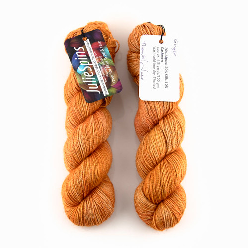 JulieSpins, Alpaca Silk Cashmere // Ginger at The Loopy Ewe