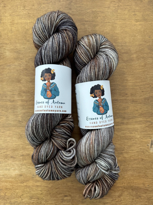 Essence of Autumn, Prairie Worsted // Oyster Mushroom
