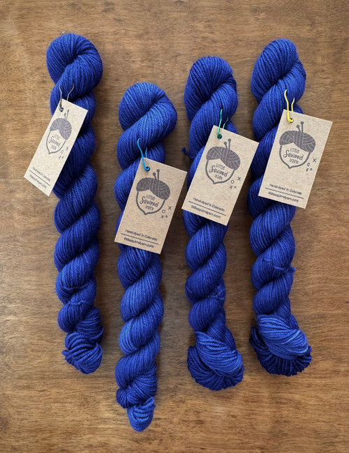 Little Squirrel Yarn, Acorns // Vivid