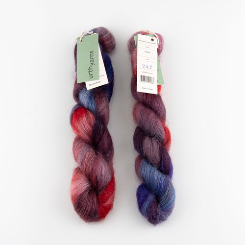 Urth Yarns, Bonmoher // Nightfall at The Loopy Ewe