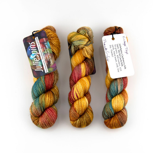 JulieSpins, Cashmere Silk Lace // Vintage Toys at The Loopy Ewe