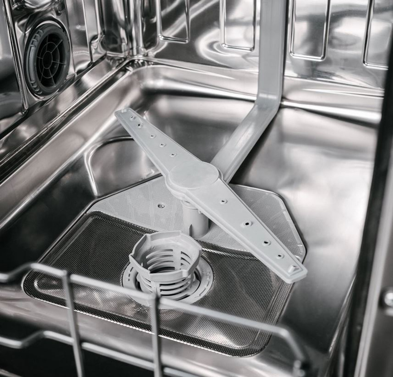 Danby 18″ Wide Built-in Dishwasher