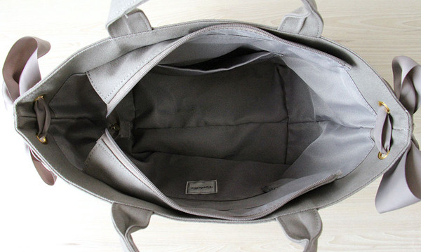 LB06012019A Ribbon Tote Bag