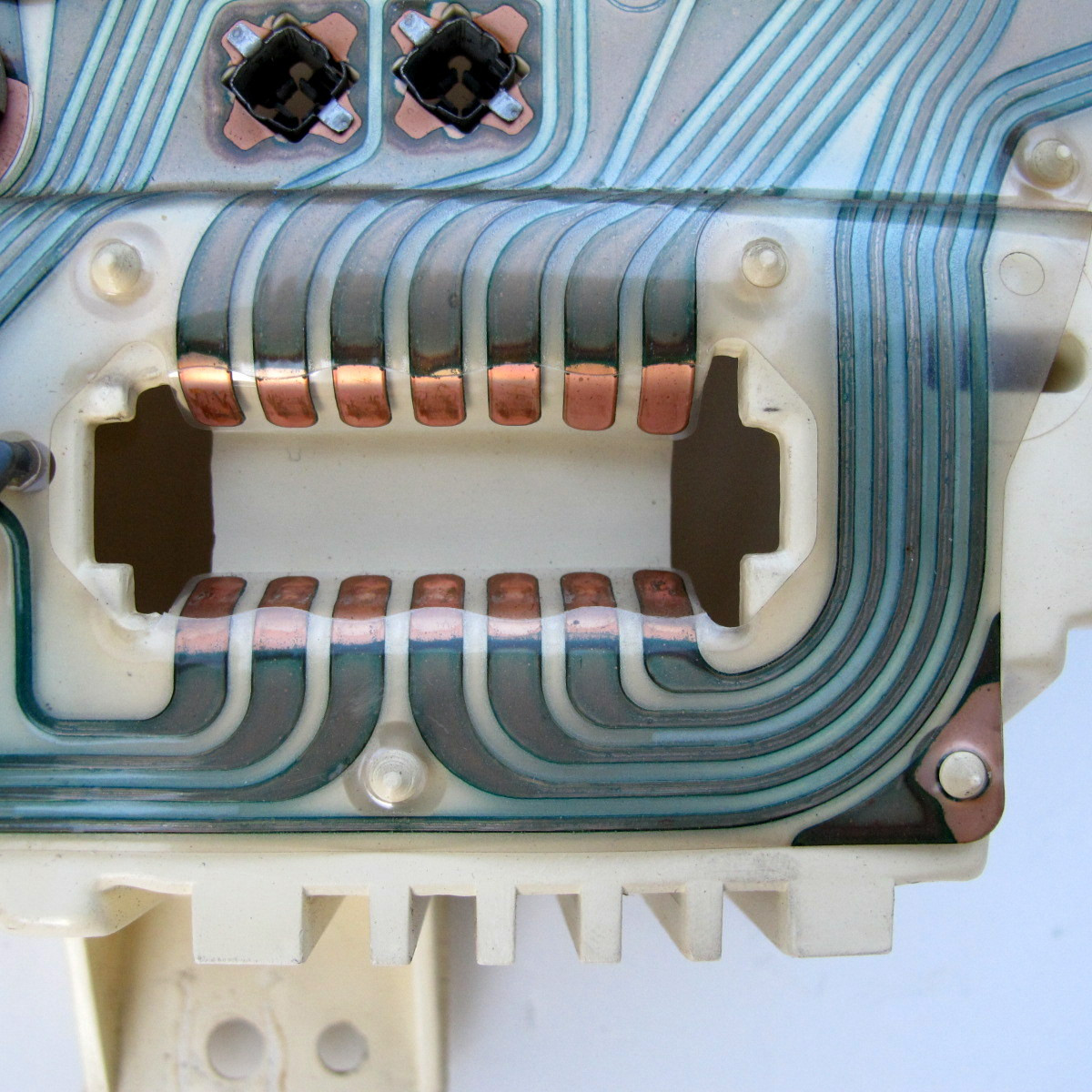 1990-92 Camaro Gauge Cluster Printed Circuit Board and Housing plug 1