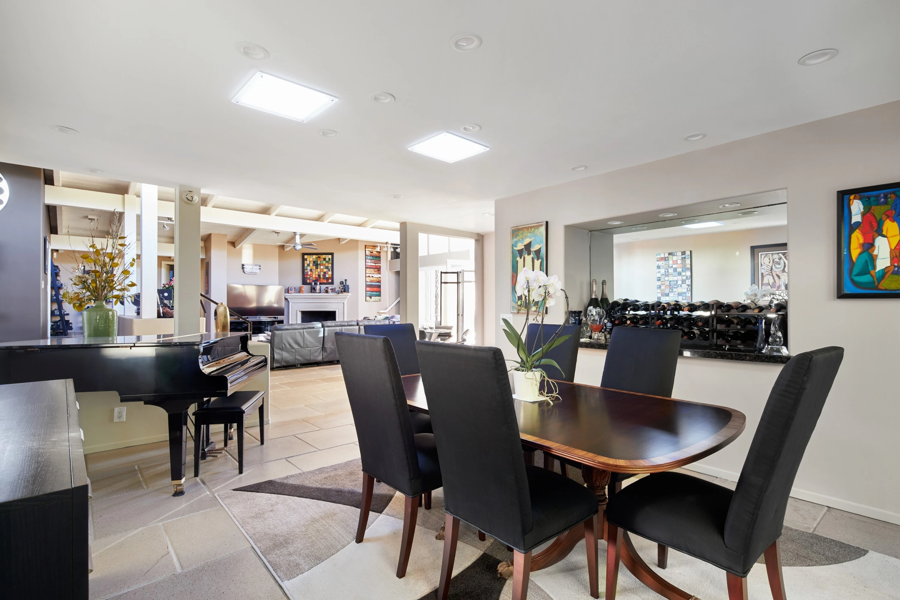 Dining room brightened with Solatube daylight