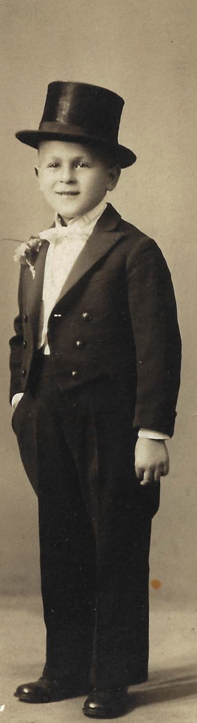 73eef-len-in-top-hat-as-a-young-boy-1.png