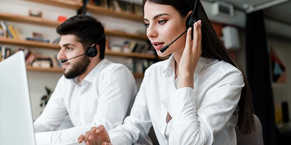 Support executives handling calls