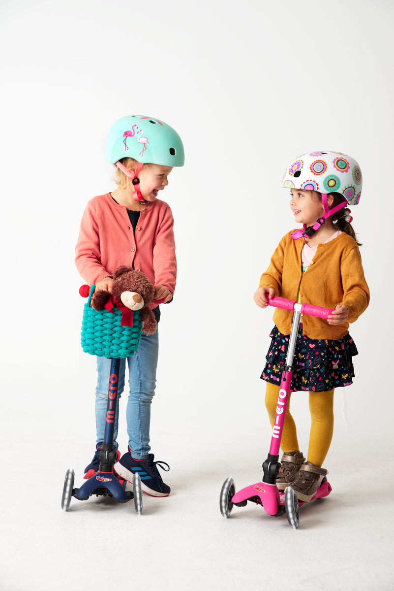 Micro - Mini Deluxe LED Scooter