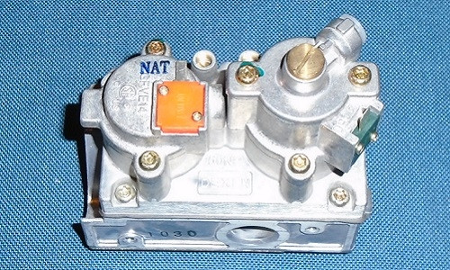 Heat N Glo Gas Valve Natural Gas 2166308