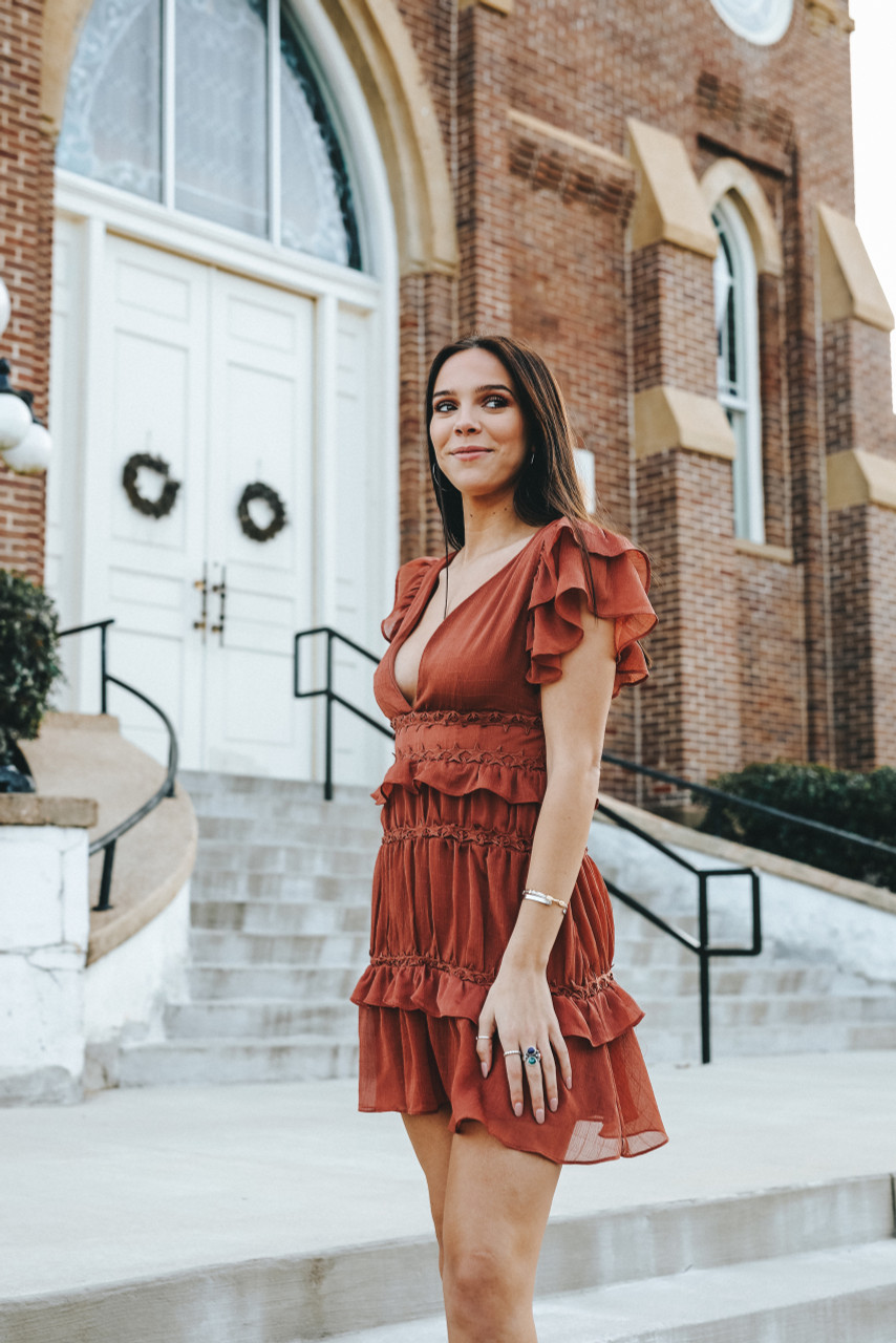 star lace ruffle dress