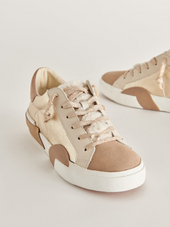 Zina Sneaker