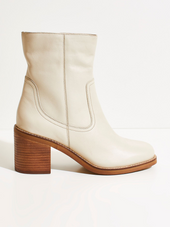 Delicacy Boot
