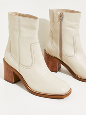 Delicacy Boot