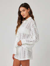 Oversized Clean Shirt