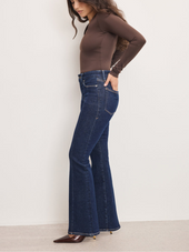 Good Petite Flare Jeans