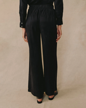 Pull-On Inverted Pleat Wide Leg