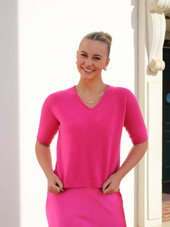 V-Neck 3/4 Sleeve Knit Top