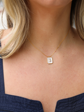 Parker Short Necklace Gold Mother of Pearl