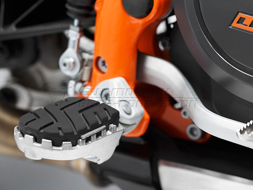 SW Motech On/off road Footpegs for KTM SW Motech On/off road Footpegs for KTM