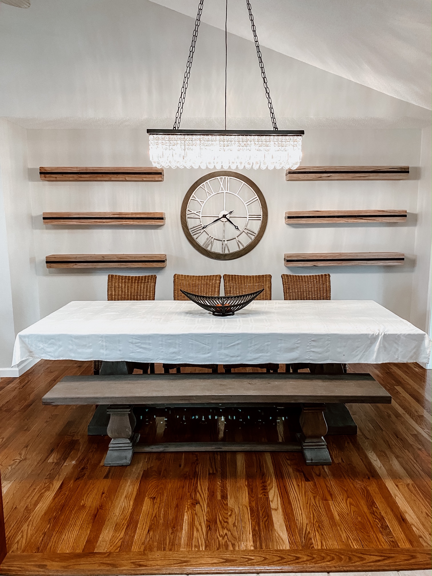 Floating Shelves: You Can Do This!