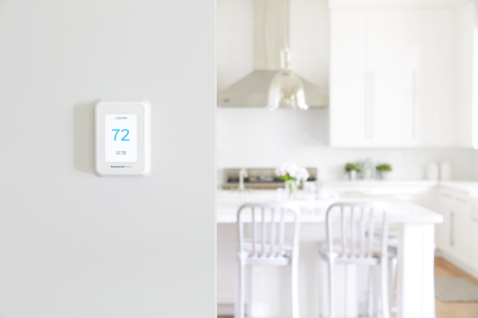 thermostat on wall in hallway