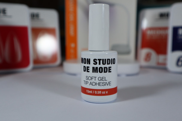 Mon Studio de Mode - Soft gel tip adhesive (glue gel) - 15ml