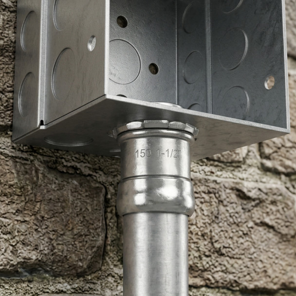 Con-X Paquete 50 Conectores para Tubo EMT 1 1/2” 500-CONSC150x50