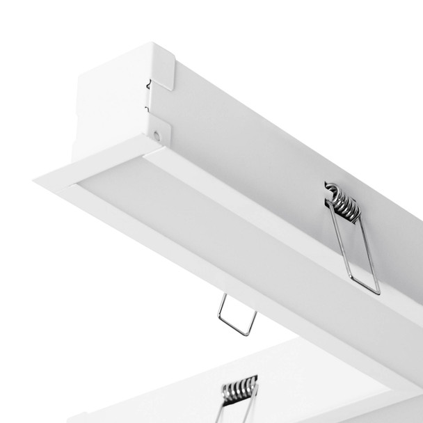 Illux Lámpara Led Super-Line De Empotrar En Techo 6 W 100-277 V TL-1500