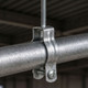 Con-X Paquete 100 Abrazaderas Tipo O para Tubo Conduit 1 Pulgada Pared Delgada Acero 100-AOC100x100