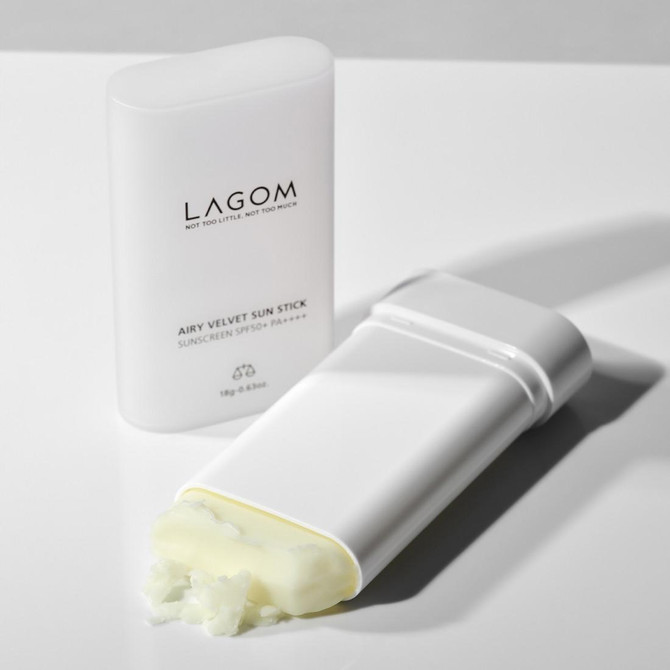  LAGOM Airy Velvet Sunstick SPF50 PA+++ 