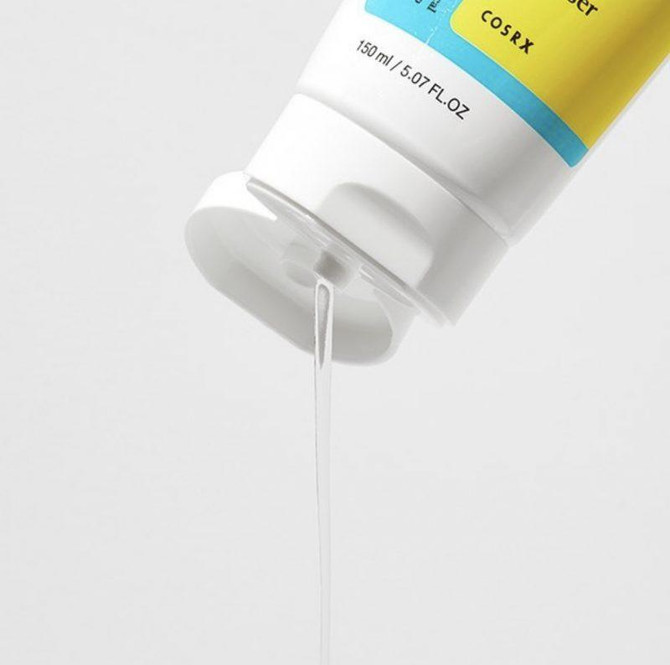 COSRX Low-pH Good Morning Cleanser 