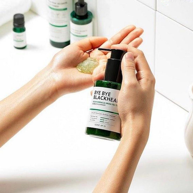  Some By Mi Bye Bye Blackhead 30 Days Miracle Green Tea Tox Bubble Cleanser - 120g 