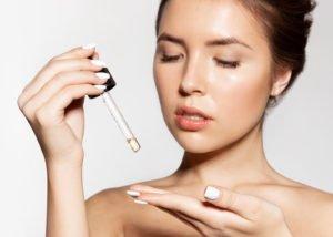 How to Incorporate Facial Oils into Your Skin Routine