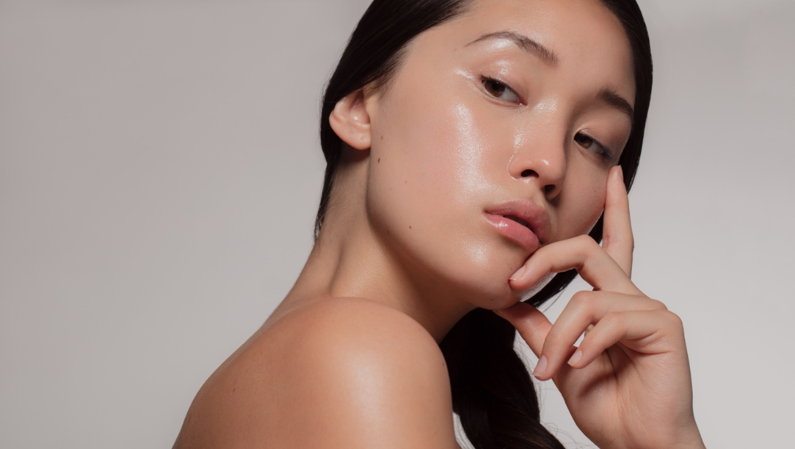 Snail Mucin Face-Off: COSRX Advanced Snail 96 Mucin Power Essence vs Jumiso Snail Mucin 95 + Peptide Facial Essence