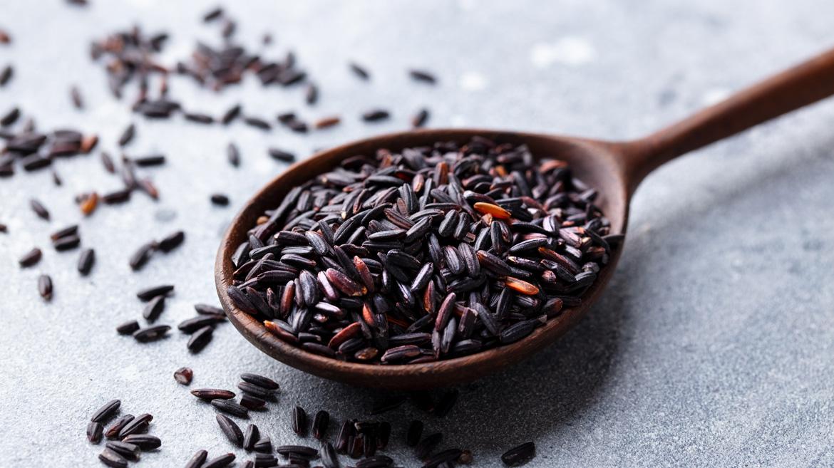Black rice in skincare - beauty benefits of HaruHaru Wonder hero ingredient