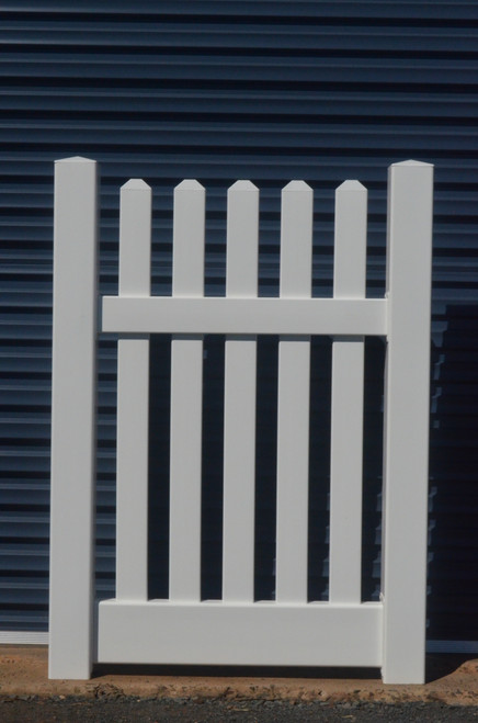 Kings 900mm Gate