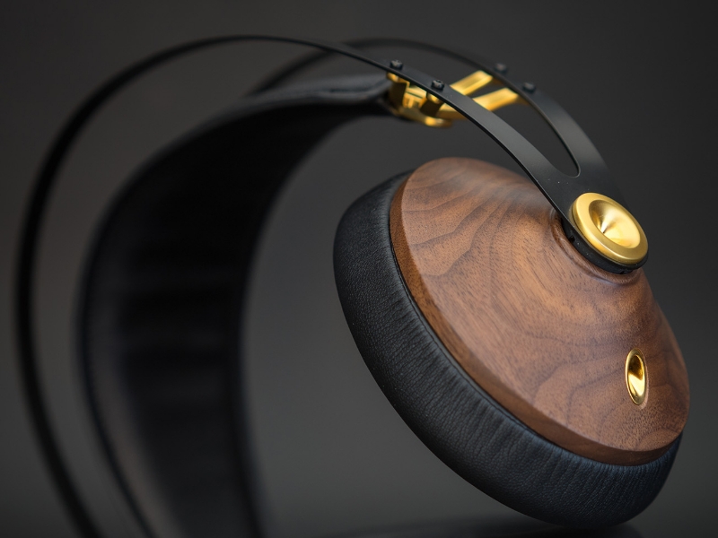 Meze Audio 99 Classics Headphones | Roon Store
