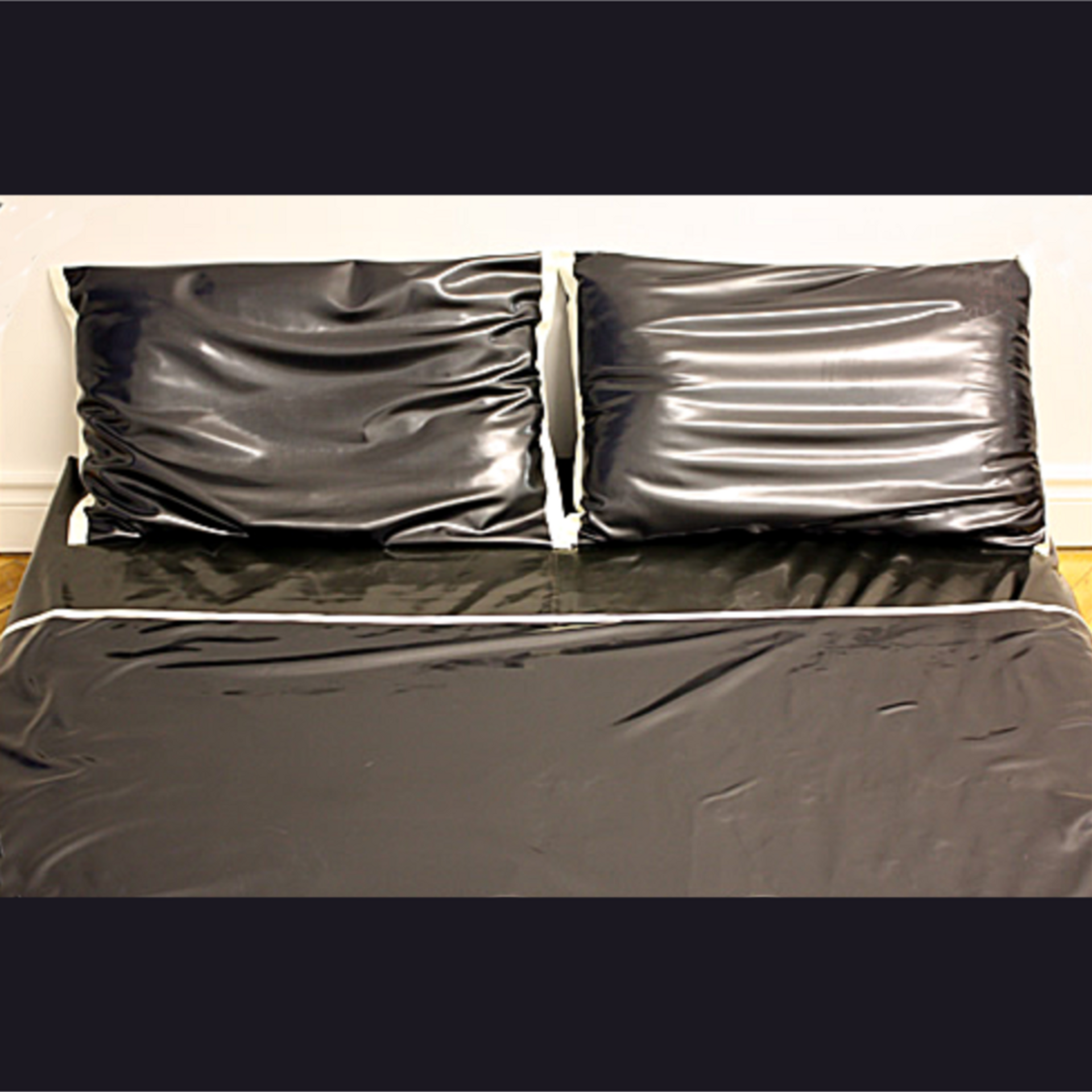 Complete Latex Bed Set Kink Engineering