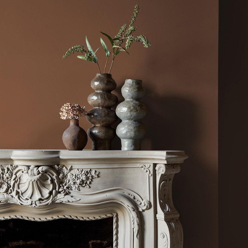 Abigail Ahern Rocky Desert Paint | Red | Abigail Ahern