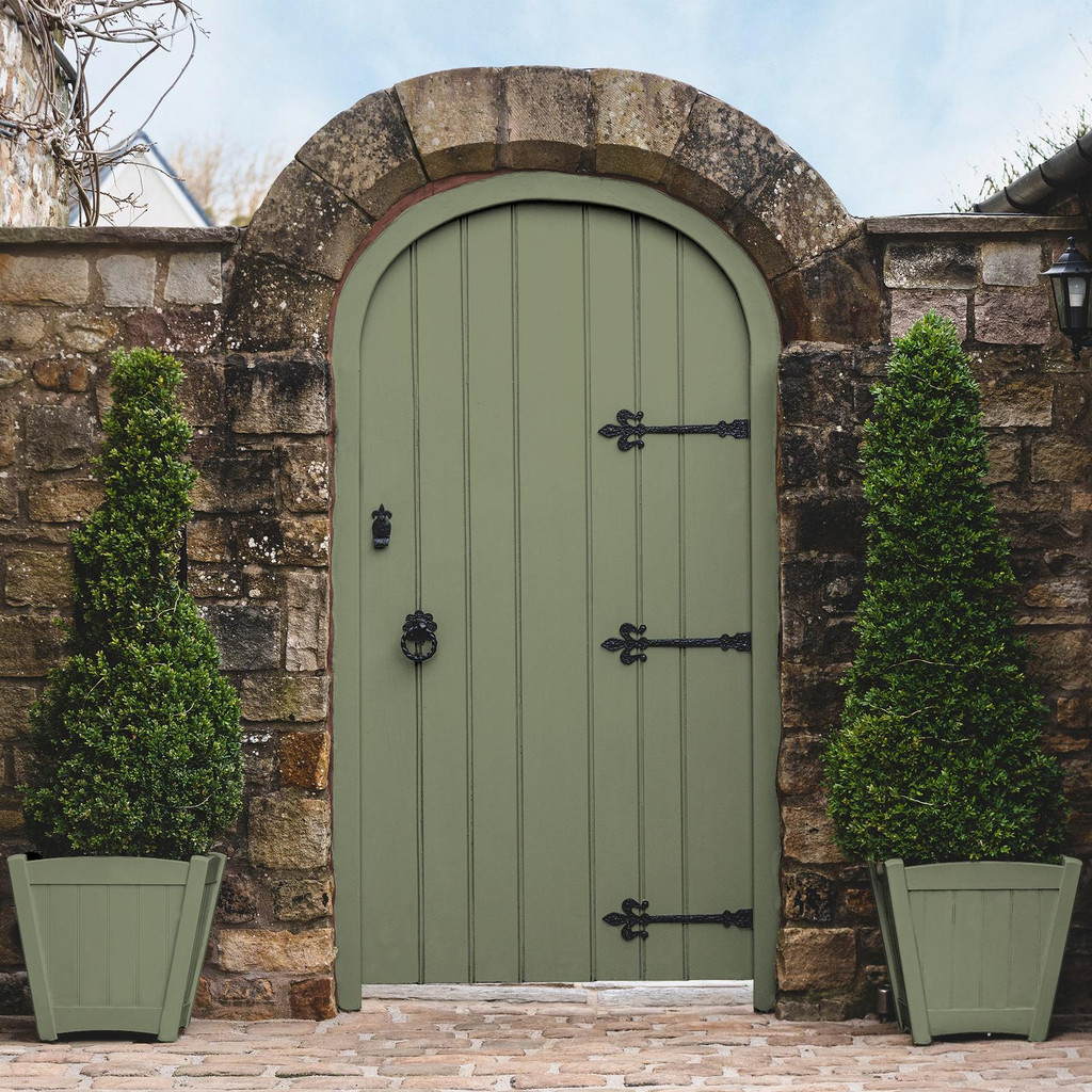 Sage Paint - 119910_GATE_AND_POTS.jpg