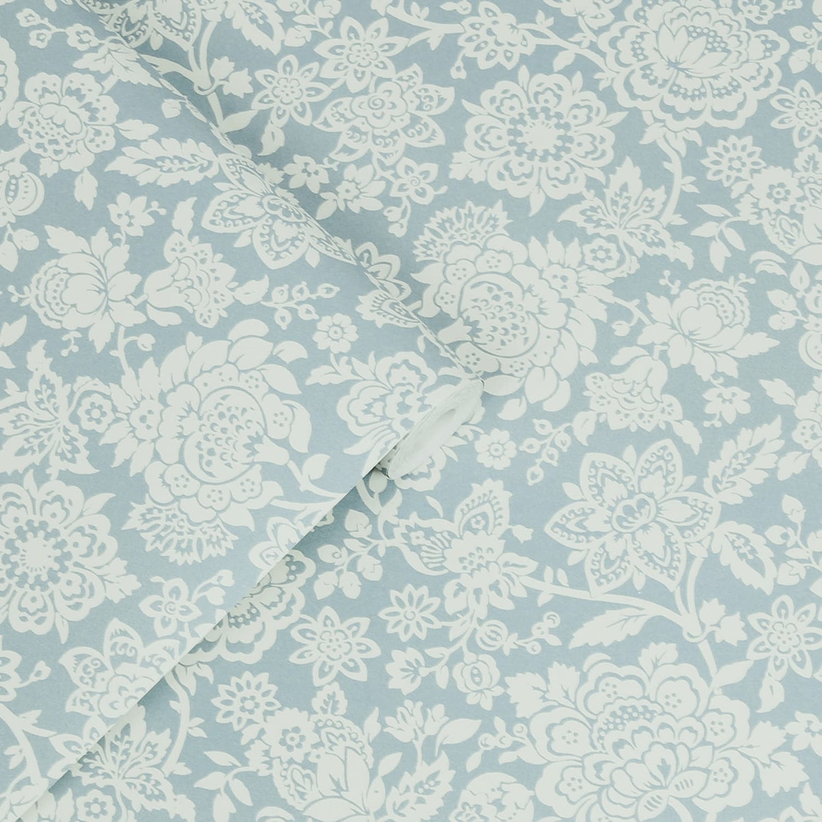 Laura Ashley Trailing Laurissa Pale Seaspray Blue Wallpaper