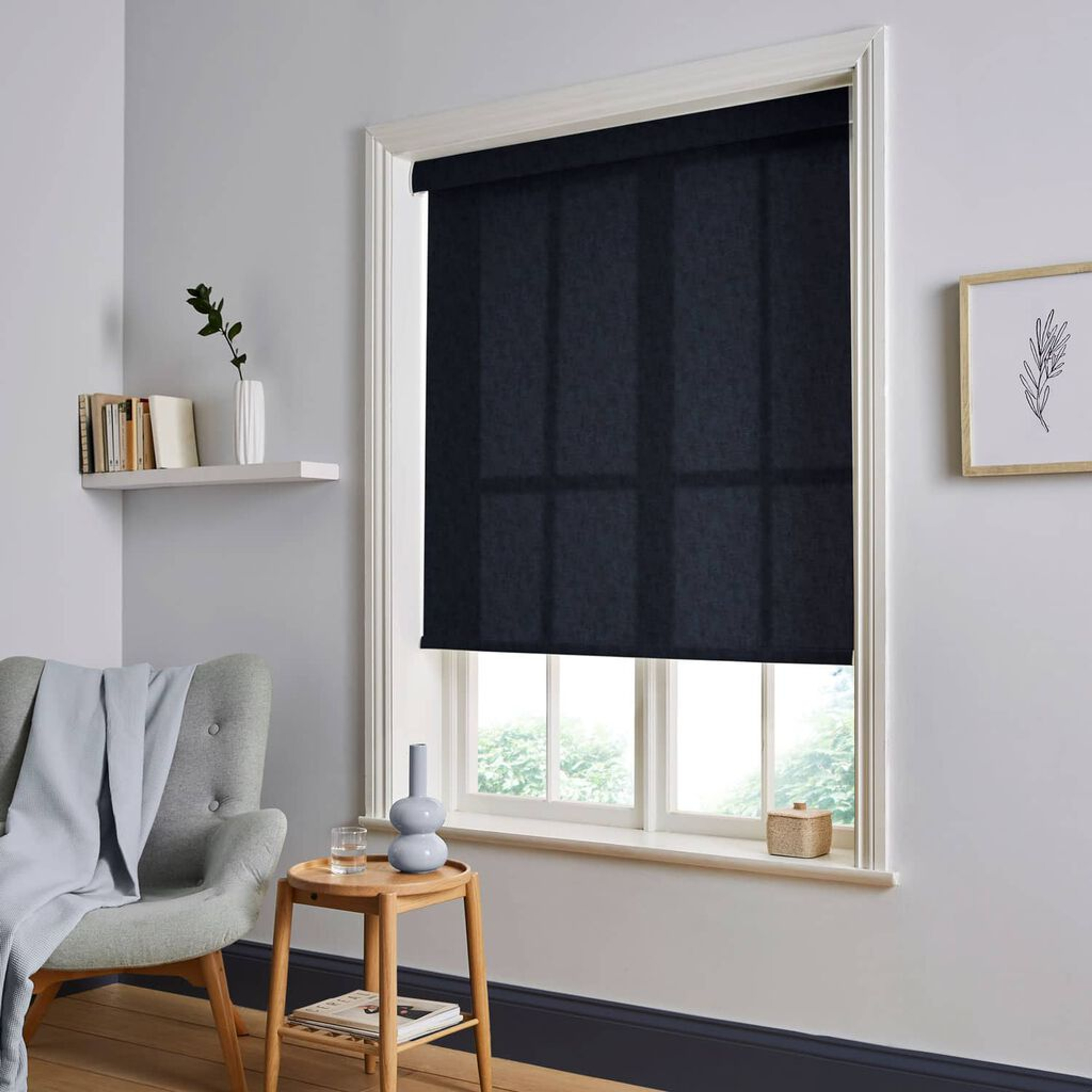 Organdy Midnight Roller Blind