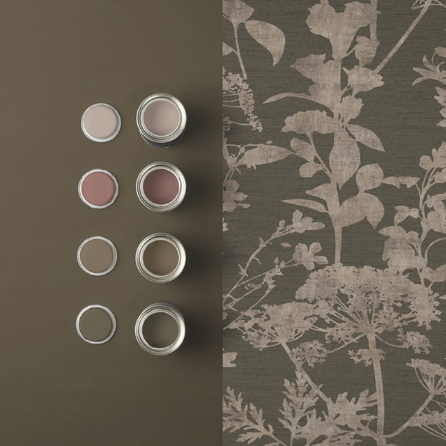 Esther Chocolate Wallpaper