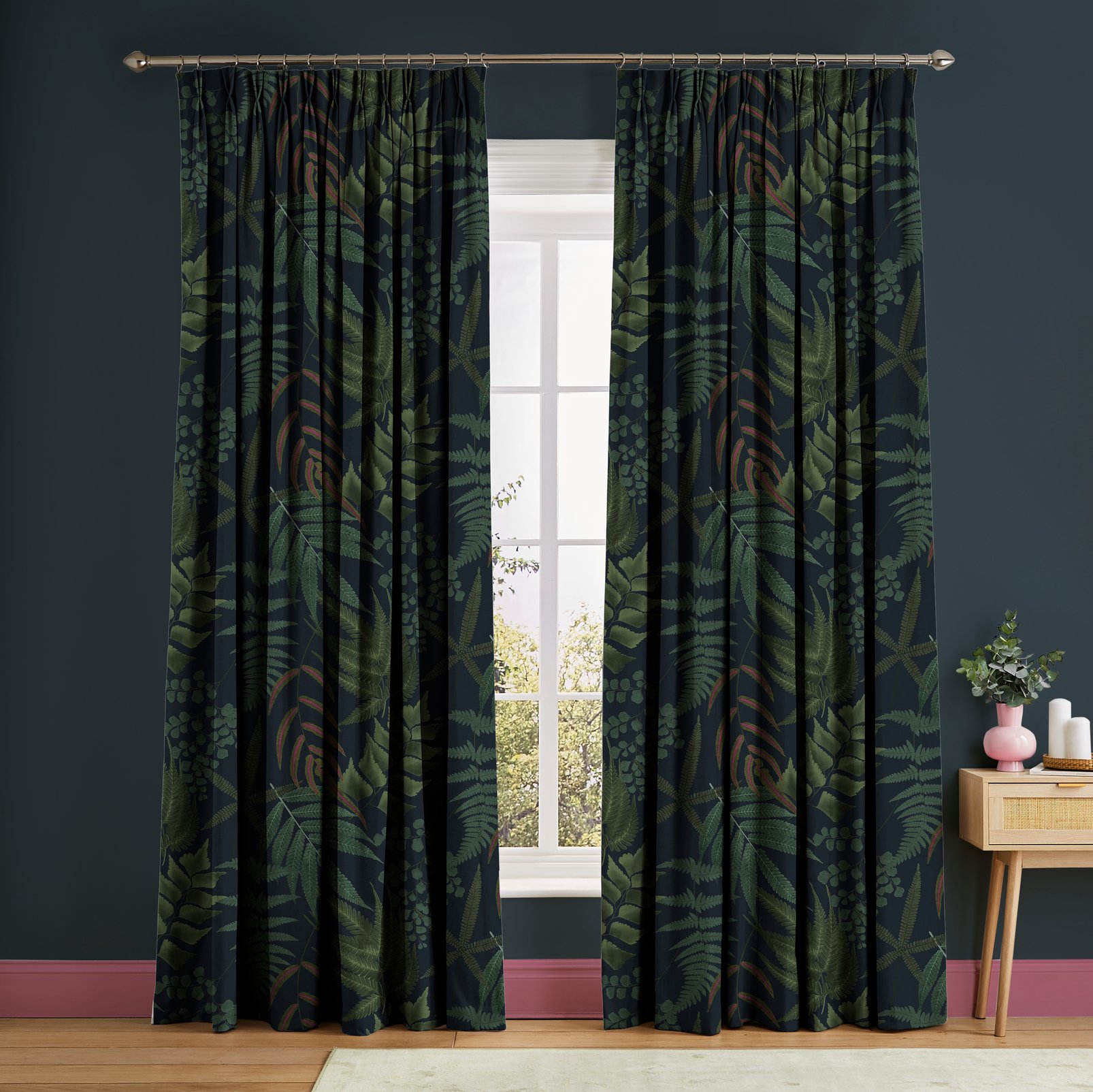 Midsummer Fern Navy Curtains Midsummer Fern Navy Curtains