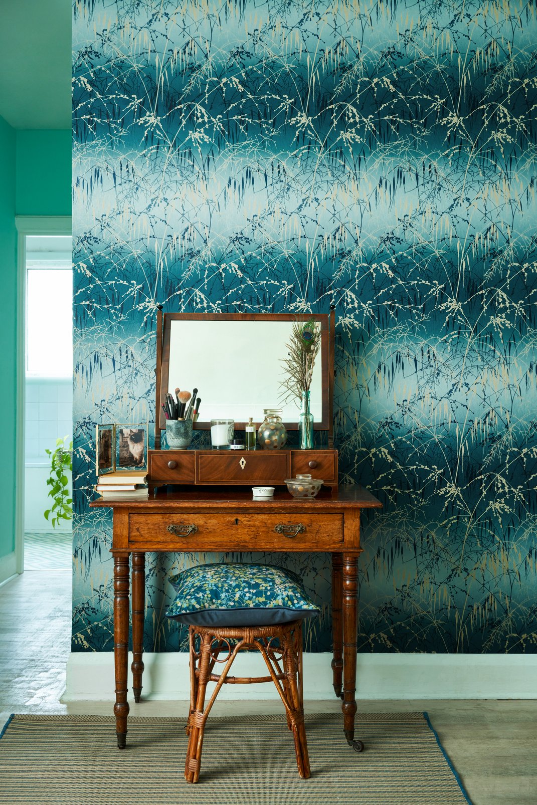 teal and gold wallpaper