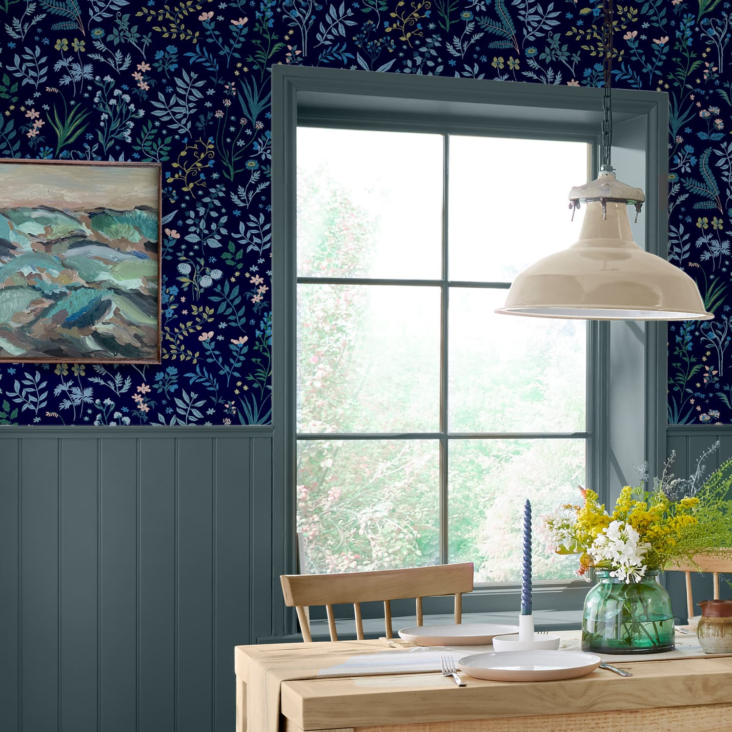 Joules Holcombe Floral Navy Wallpaper
