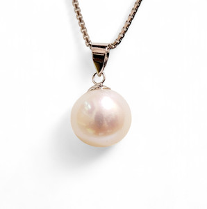 10mm Pearl Pendant